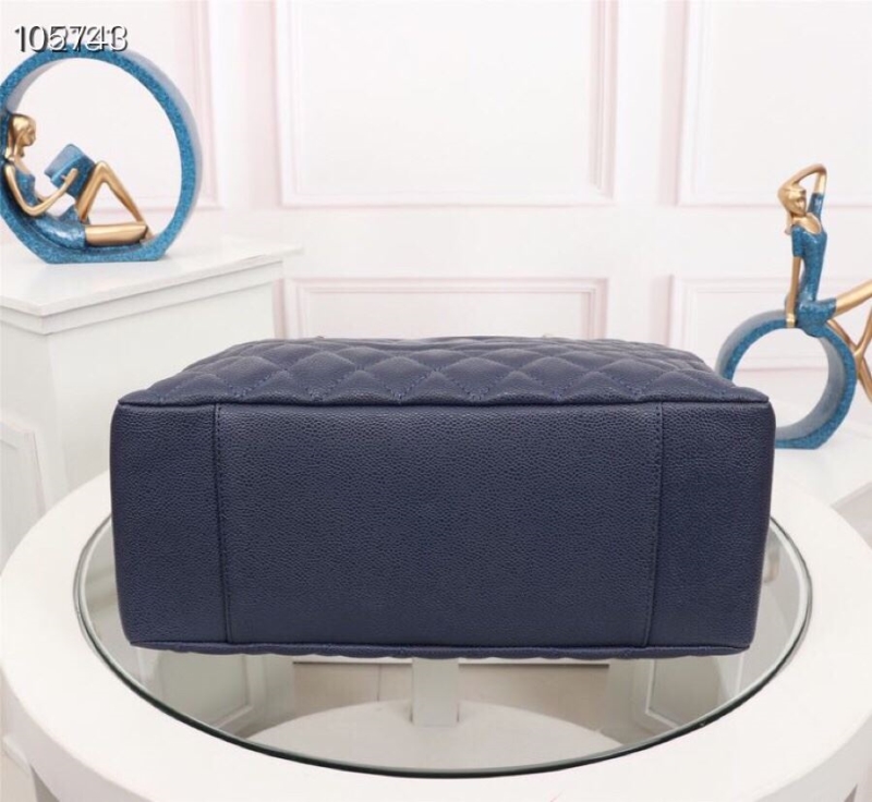 Ch**el shopping bags